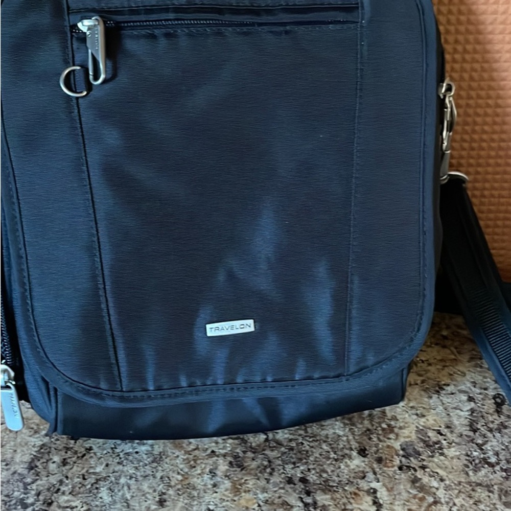 Travelon Black Crossbody Organizer Bag